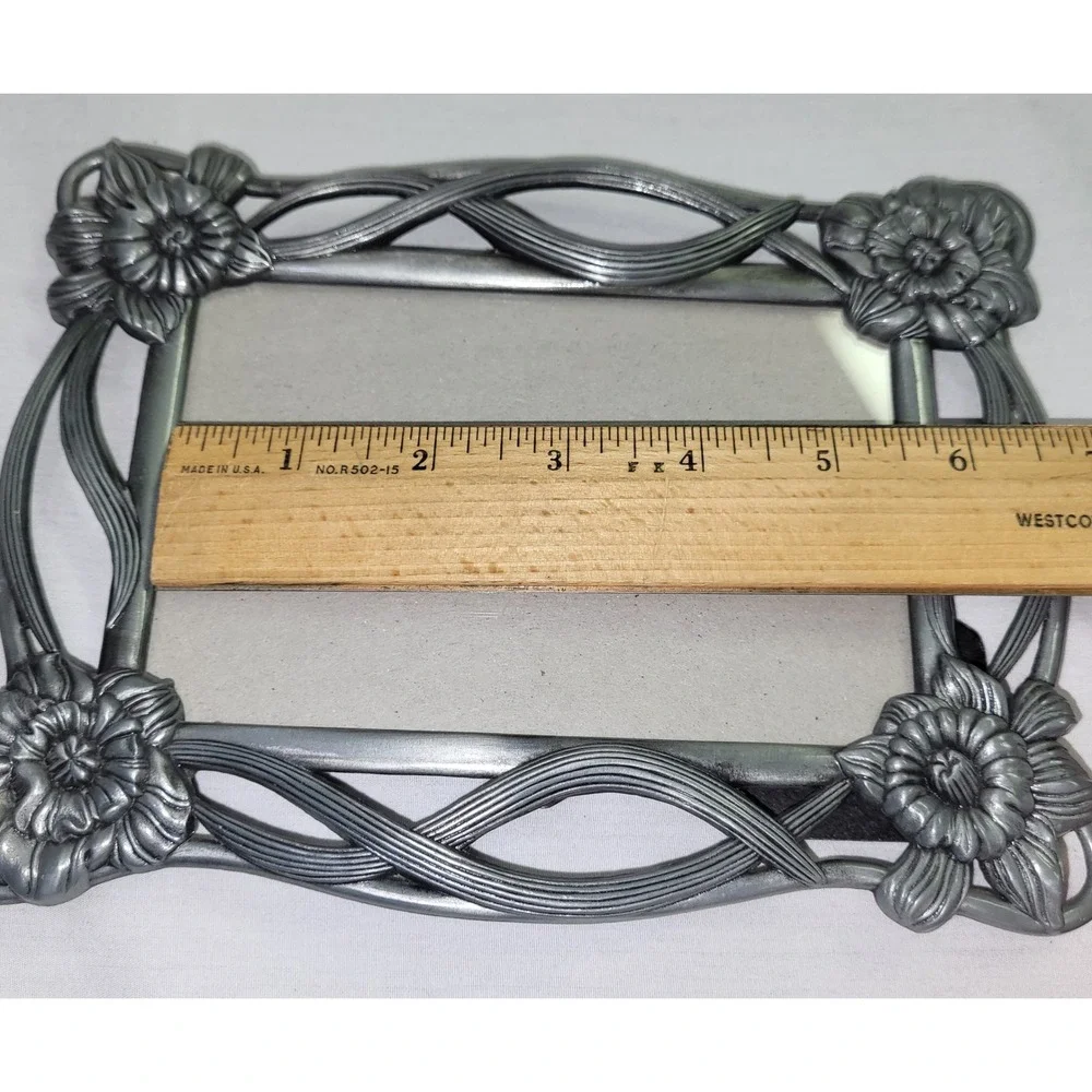 Floral Picture Frame 4x6 Art Nouveau Pewter Silver Tone Vintage